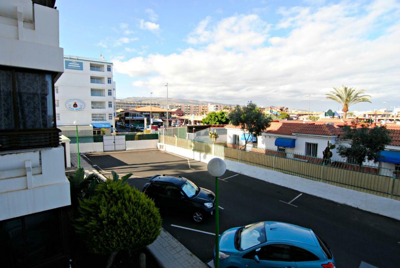 Yumbo Shopping Center 1 By Pride Properties Gc Apartman Gran Canaria Kültér fotó